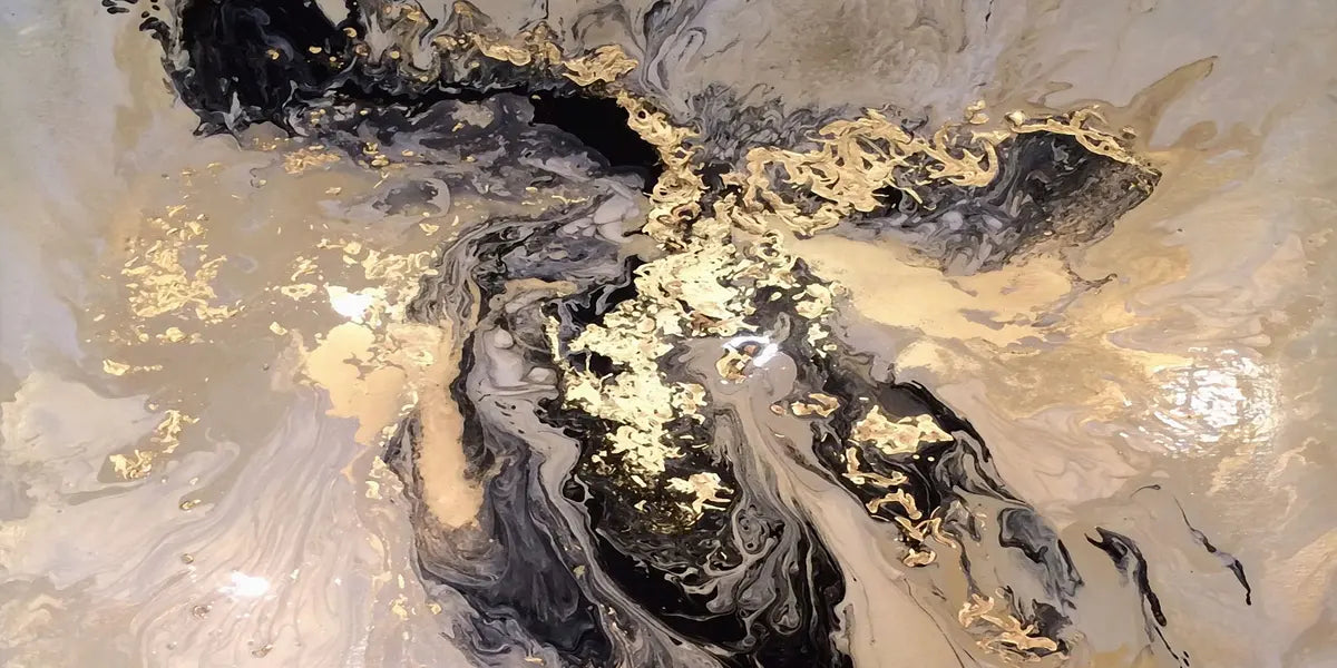 Papier peint Encre et veines dorées